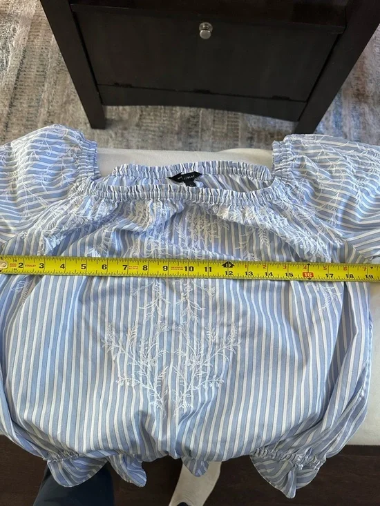 White House Black Market Off Shoulder Embroidered Blouse Blue Stripe Cotton L - Picture 12 of 14